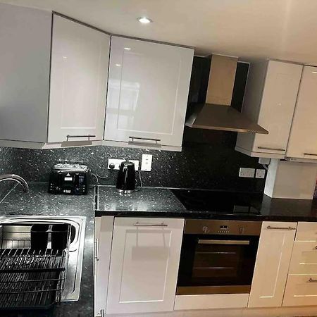 Amazing 2Bed2Bath Edgeware Daire Londra Dış mekan fotoğraf